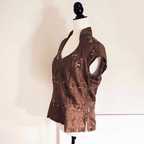 Brown Silk Cap Sleeve Floral Embroidered  Crinkle Top, Size L - Picture 6 of 9